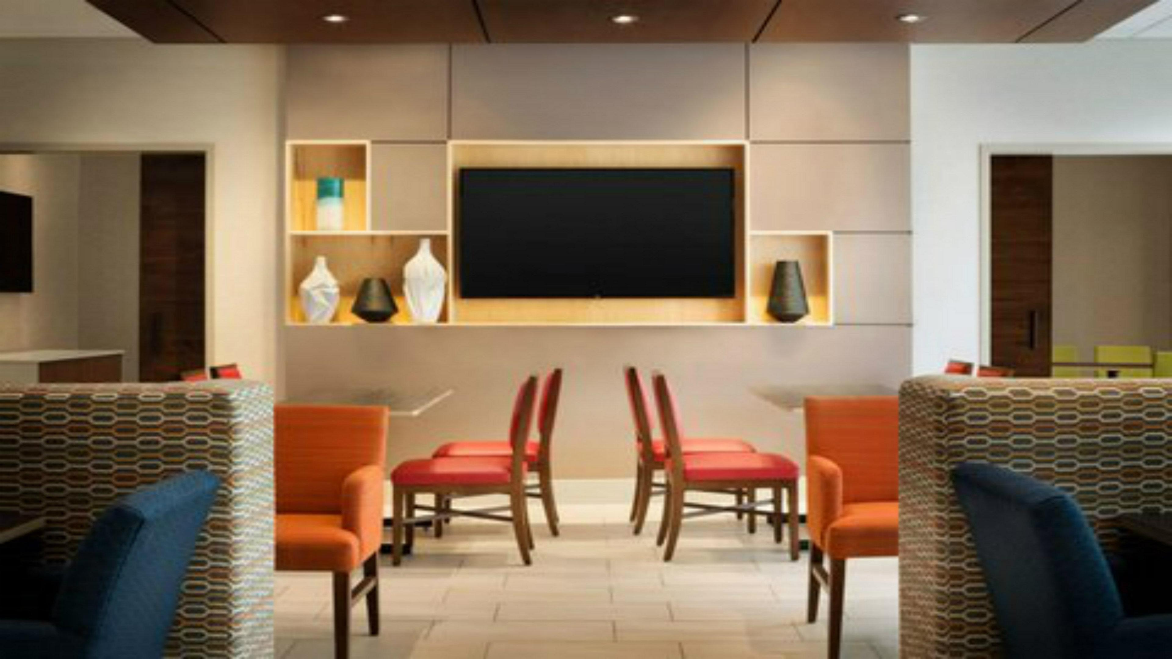 Holiday Inn Express - Alliance By Ihg Exterior foto